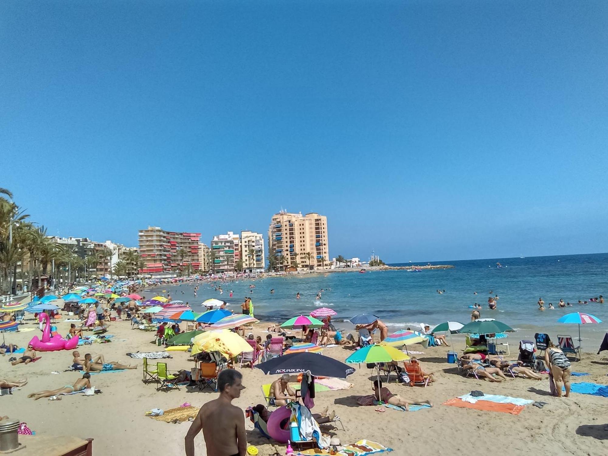 BLUE SEA apartment Torrevieja Bagian luar foto